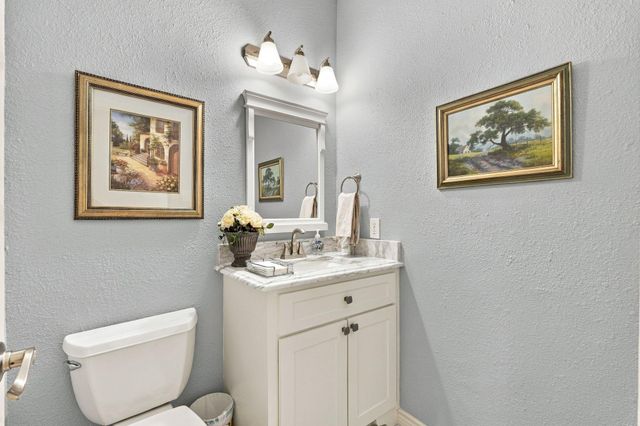 156 April Waters Drive W, Conroe, TX 77356