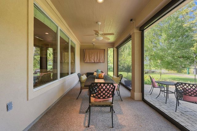 156 April Waters Drive W, Conroe, TX 77356