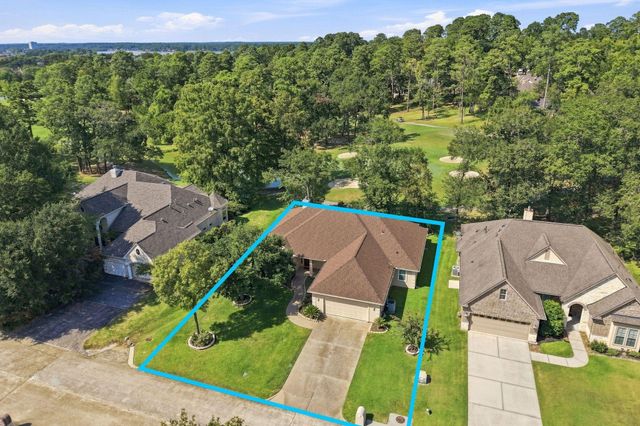 156 April Waters Drive W, Conroe, TX 77356