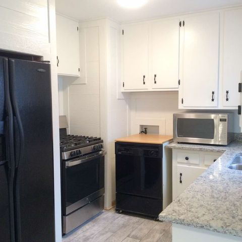 3241 Aurora Street, Haltom City, TX 76117