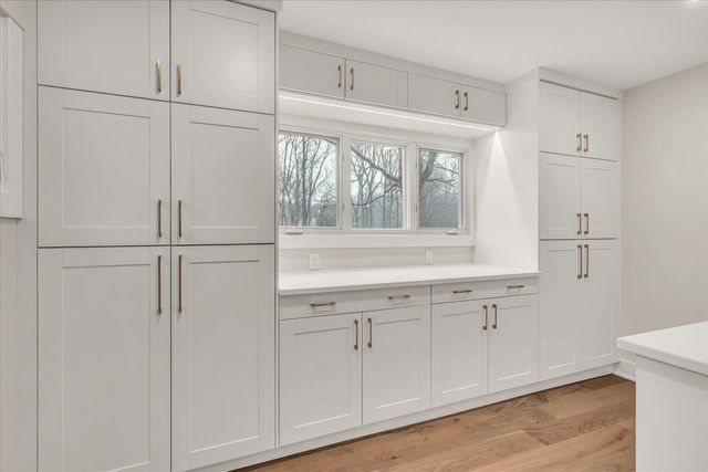 10985 E Cd Avenue, Richland, MI 49083