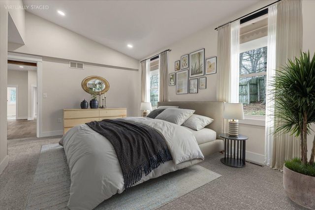 10985 E Cd Avenue, Richland, MI 49083