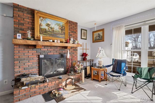 9 Christine Drive, O'fallon, MO 63366