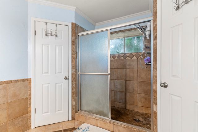 1010 Nina Street, Bowie, TX 76230