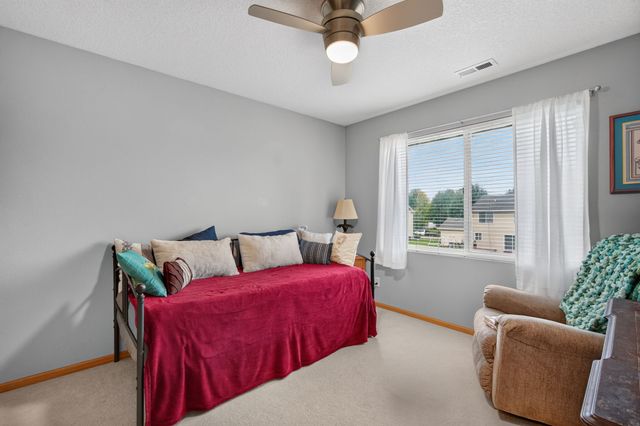 870 SE Willow Brook Drive, Waukee, IA 50263
