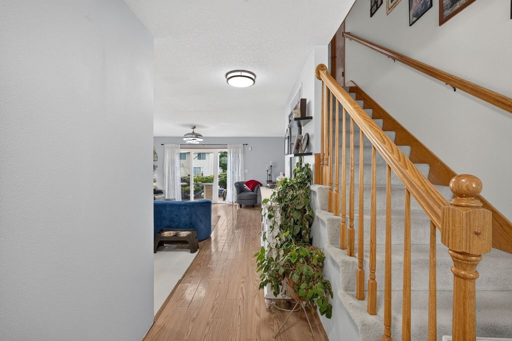 870 SE Willow Brook Drive, Waukee, IA 50263