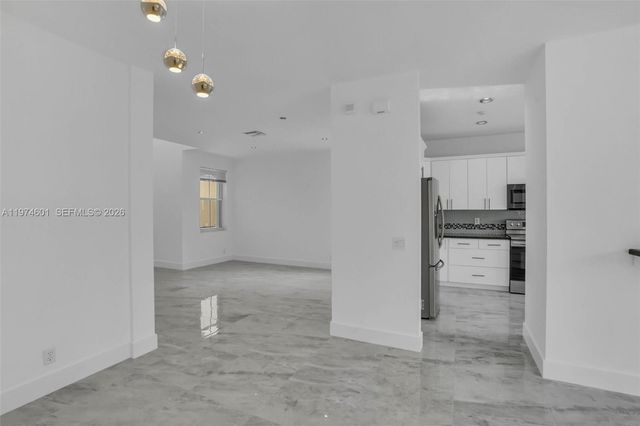 659 Vista Meadows Dr, Weston, FL 33327