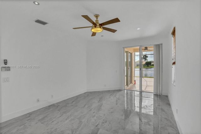 659 Vista Meadows Dr, Weston, FL 33327