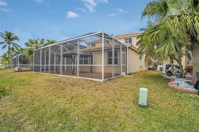 659 Vista Meadows Dr, Weston, FL 33327