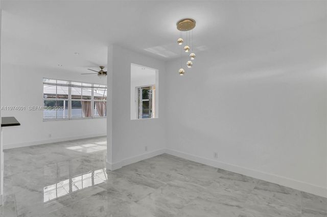 659 Vista Meadows Dr, Weston, FL 33327