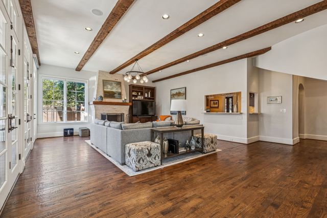 3021 Southwestern Boulevard, University Park, TX 75225