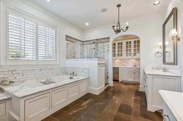 3021 Southwestern Boulevard, University Park, TX 75225