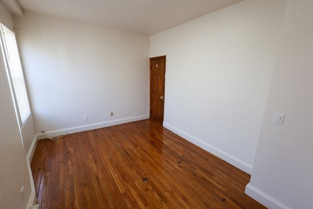 1 Kenilworth Street 2, Boston, MA 02119