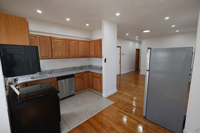 1 Kenilworth Street 2, Boston, MA 02119