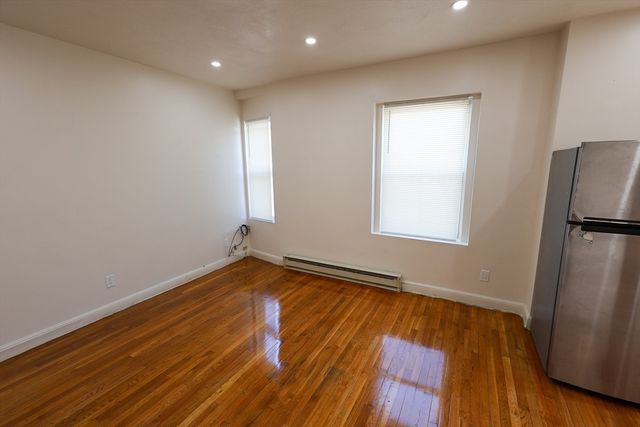 1 Kenilworth Street 2, Boston, MA 02119