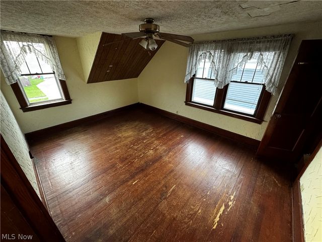 984 Sandusky Street, Conneaut, OH 44030