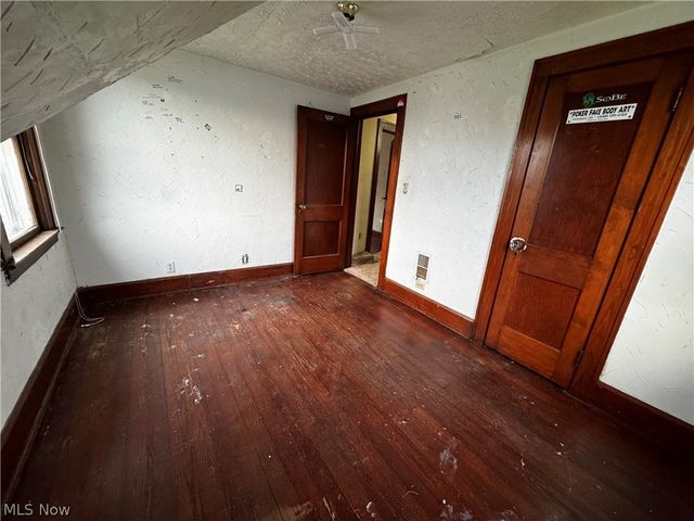 984 Sandusky Street, Conneaut, OH 44030