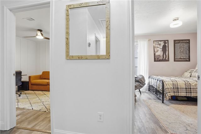 3710 Valley Oaks Drive, Bryan, TX 77802