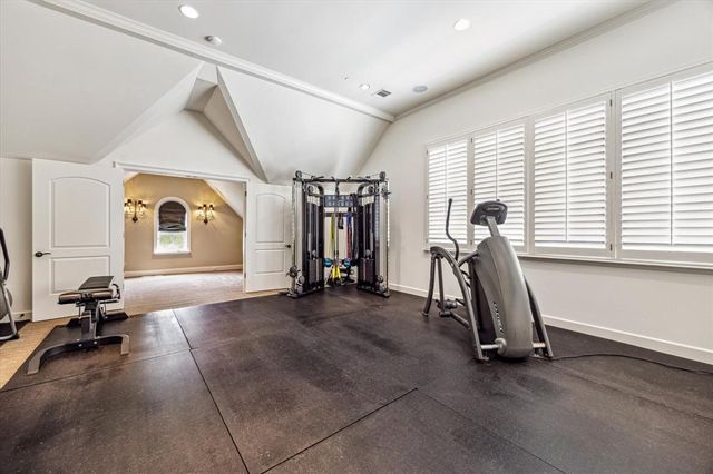 4904 Laurel Street, Bellaire, TX 77401