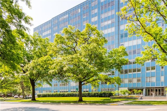 333 W Meyer Boulevard 712, Kansas City, MO 64113