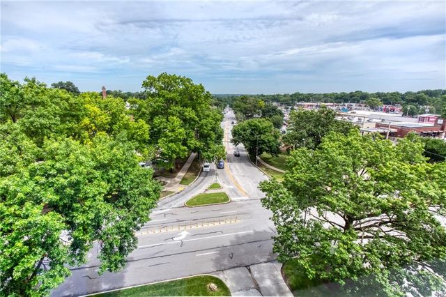 333 W Meyer Boulevard 712, Kansas City, MO 64113