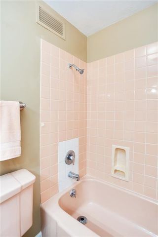 333 W Meyer Boulevard 712, Kansas City, MO 64113