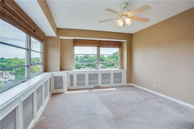 333 W Meyer Boulevard 712, Kansas City, MO 64113