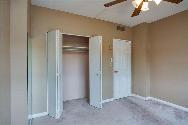 333 W Meyer Boulevard 712, Kansas City, MO 64113
