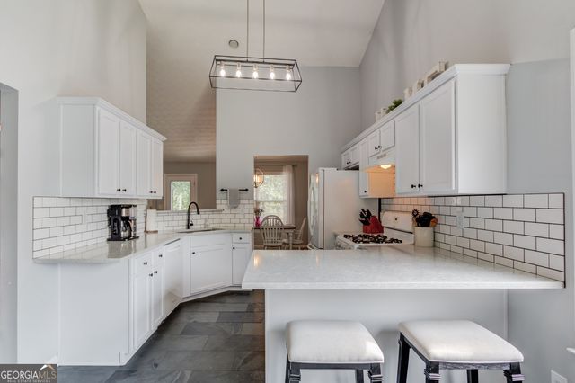 3467 Hill Pond Drive, Buford, GA 30519