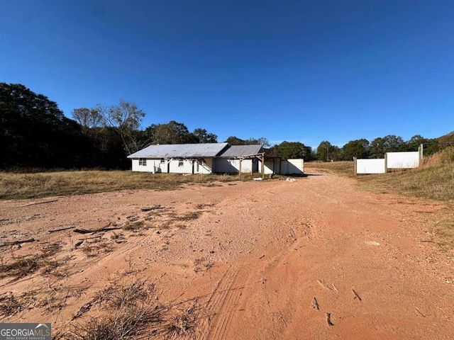 2140 W Highway 166, Bowdon, GA 30108