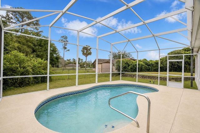 685 MALAGA, Deltona, FL 32725