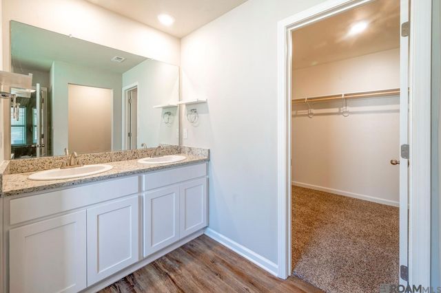 12800 Fowler Dr, Denham Springs, LA 70706