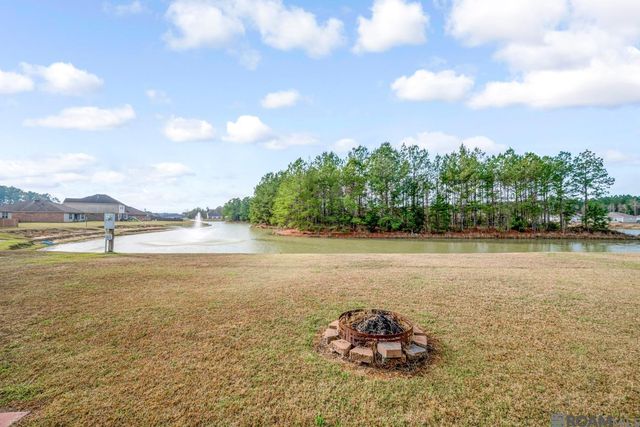 12800 Fowler Dr, Denham Springs, LA 70706