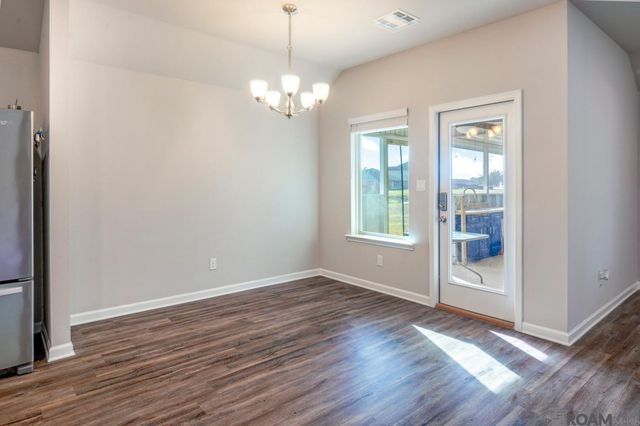 12800 Fowler Dr, Denham Springs, LA 70706