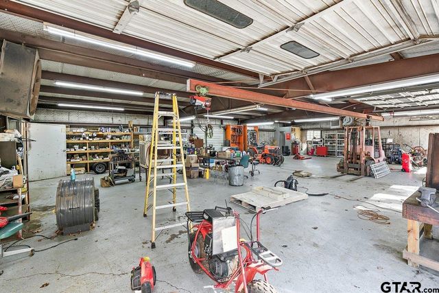 28524 N US HWY 69, Rusk, TX 75785