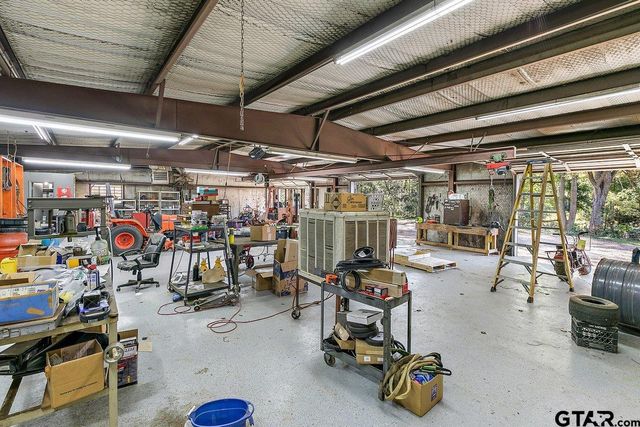 28524 N US HWY 69, Rusk, TX 75785