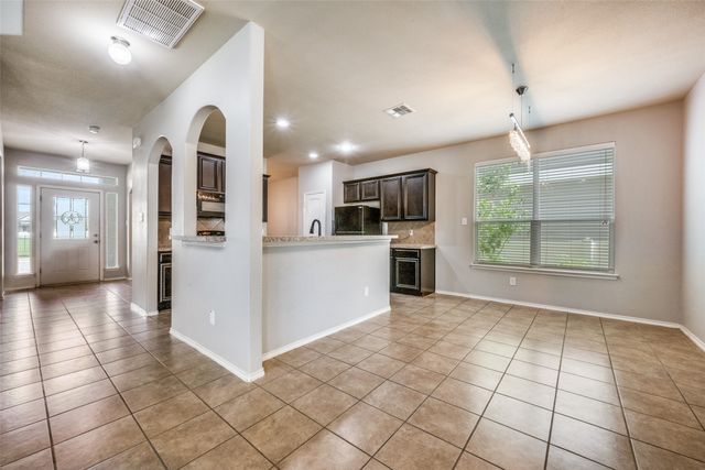 930 Fox Grove Lane, Providence Village, TX 76227