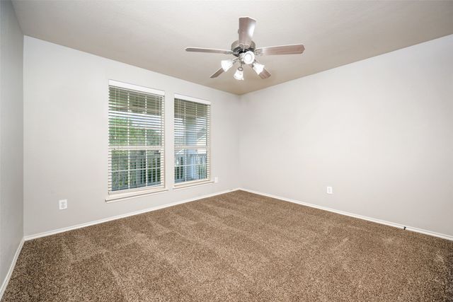 930 Fox Grove Lane, Providence Village, TX 76227