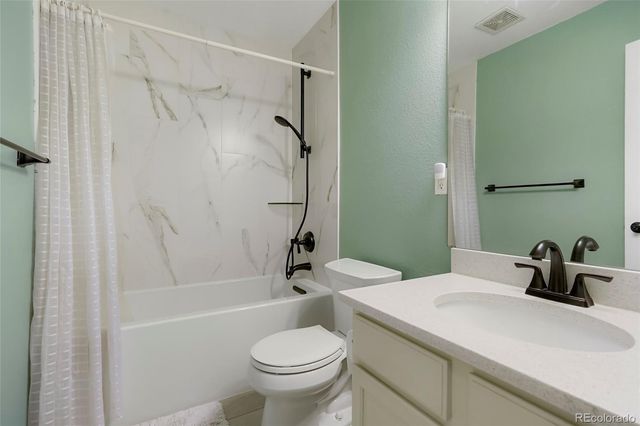 6090 S Yampa Street, Aurora, CO 80016