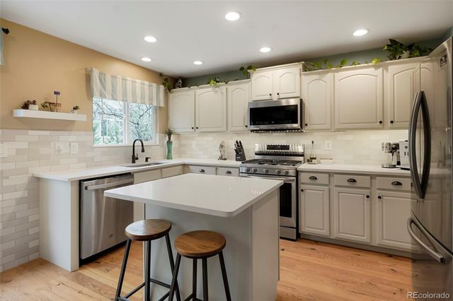 6090 S Yampa Street, Aurora, CO 80016