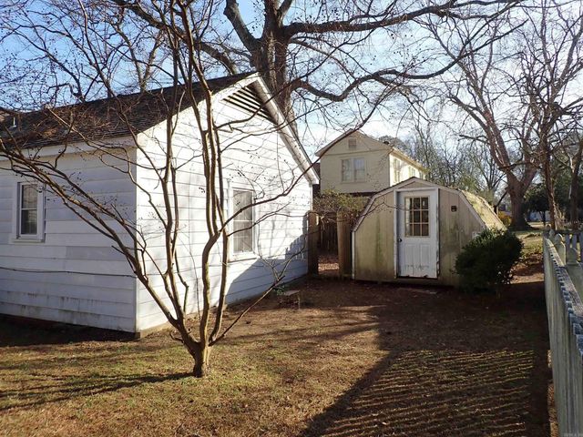 521 N 15th Street, Arkadelphia, AR 71923