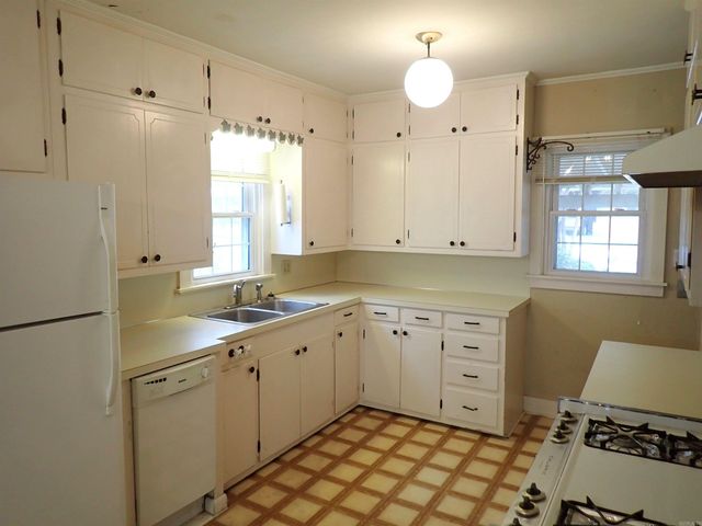 521 N 15th Street, Arkadelphia, AR 71923