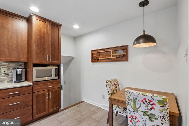 1116 ROCK CREEK DR, Wyncote, PA 19095