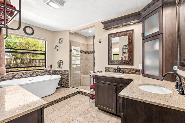 3724 NW 128TH TERRACE, Gainesville, FL 32606