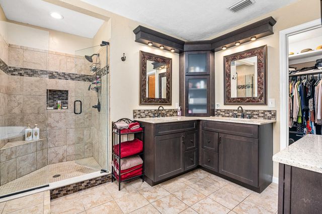 3724 NW 128TH TERRACE, Gainesville, FL 32606