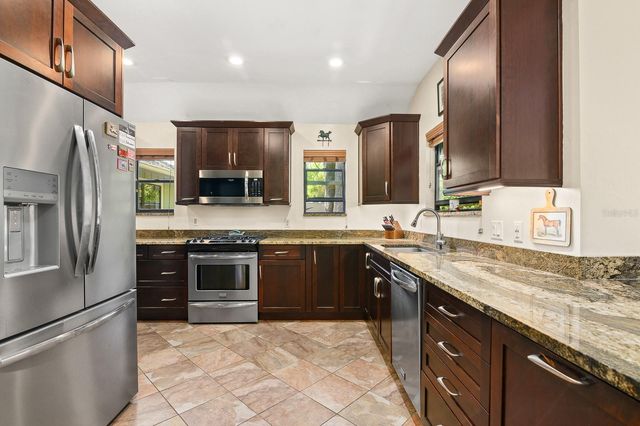 3724 NW 128TH TERRACE, Gainesville, FL 32606