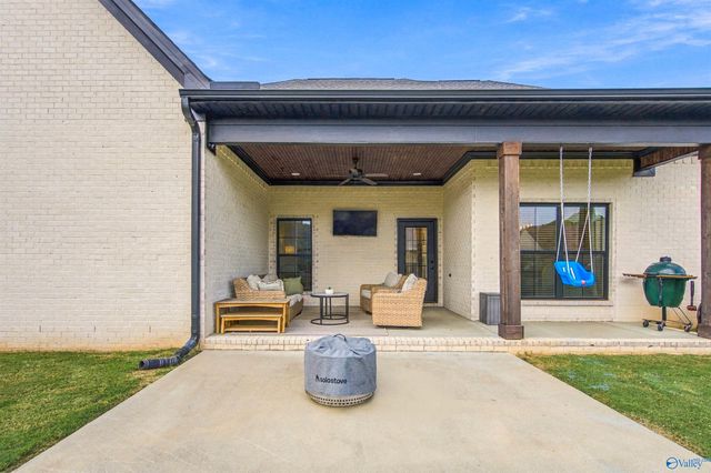 17400 Lochaber Drive, Athens, AL 35613