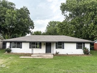 86 Wisteria, Lone Grove, OK 73443