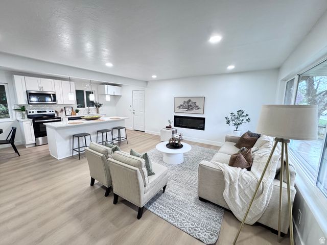 3927 W RAWHIDE DR, West Valley City, UT 84120