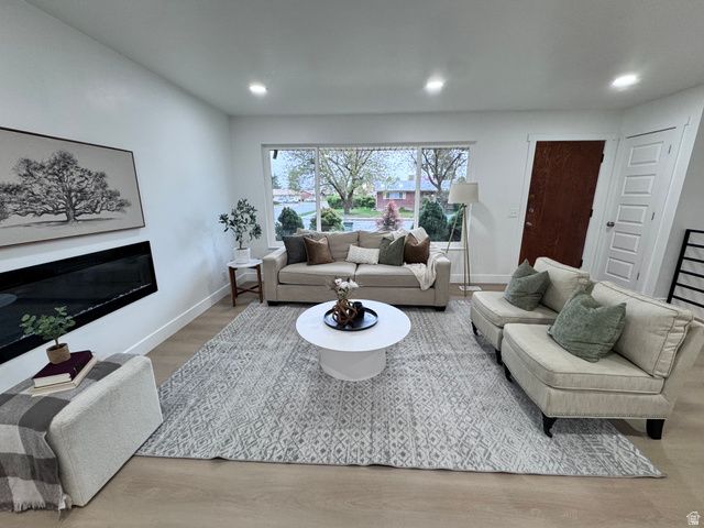 3927 W RAWHIDE DR, West Valley City, UT 84120